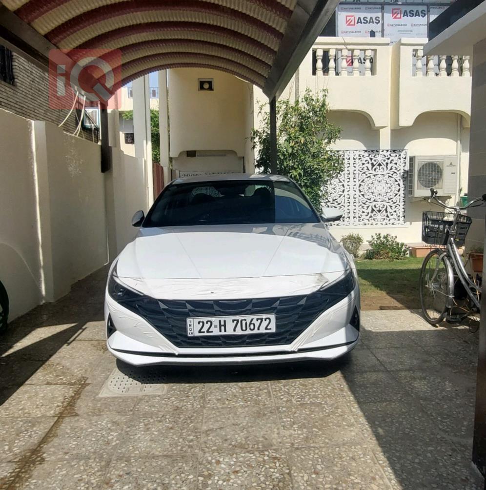هیوندای ئەلەنترا